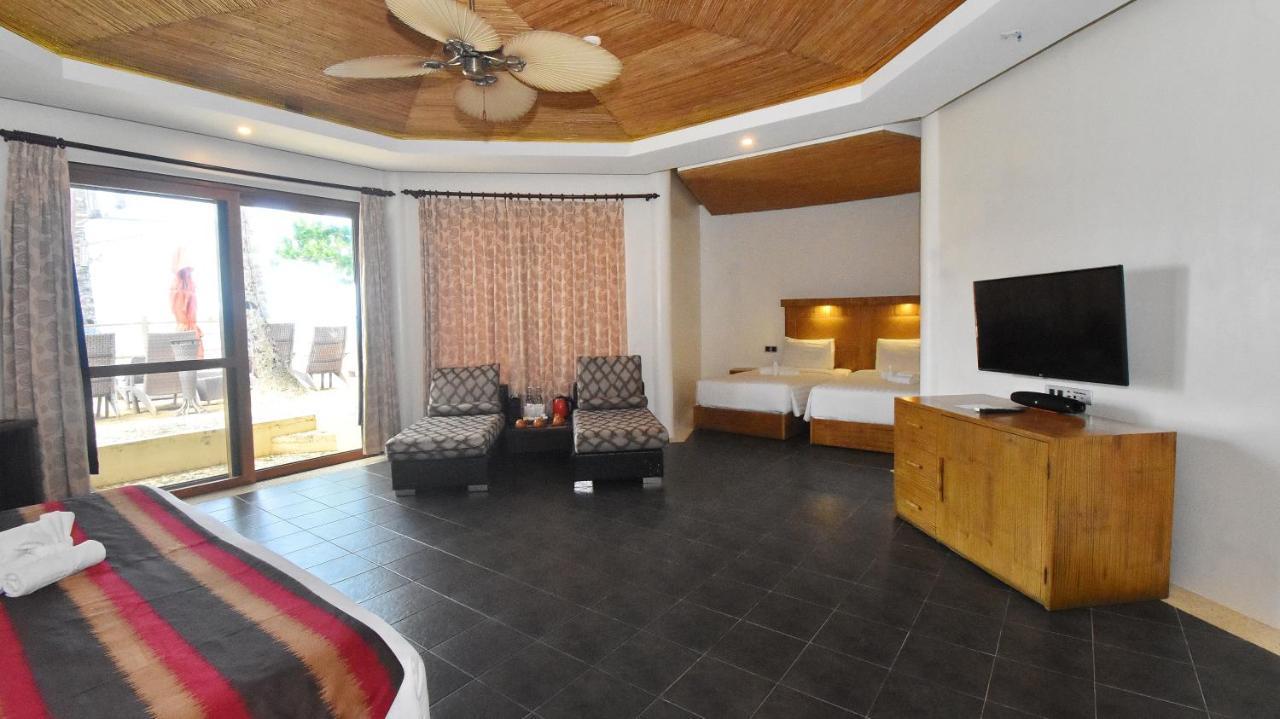 Ambassador In Paradise Balabag  Extérieur photo A room at the hotel